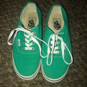 Women’s vans !